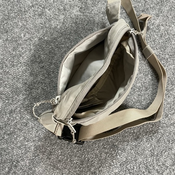 Fjallraven High Coast Hip Pack Waist Bag Fanny Packable Light Gray Hike Travel - Picture 6 of 9